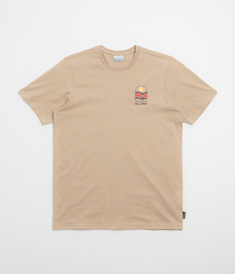 Columbia Explorers Canyon Back T-Shirt in Canoe and Get Hiked