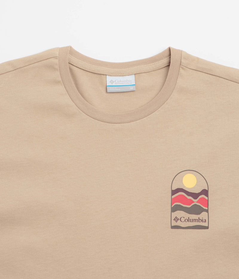 Columbia Explorers Canyon Back T-Shirt in Canoe and Get Hiked