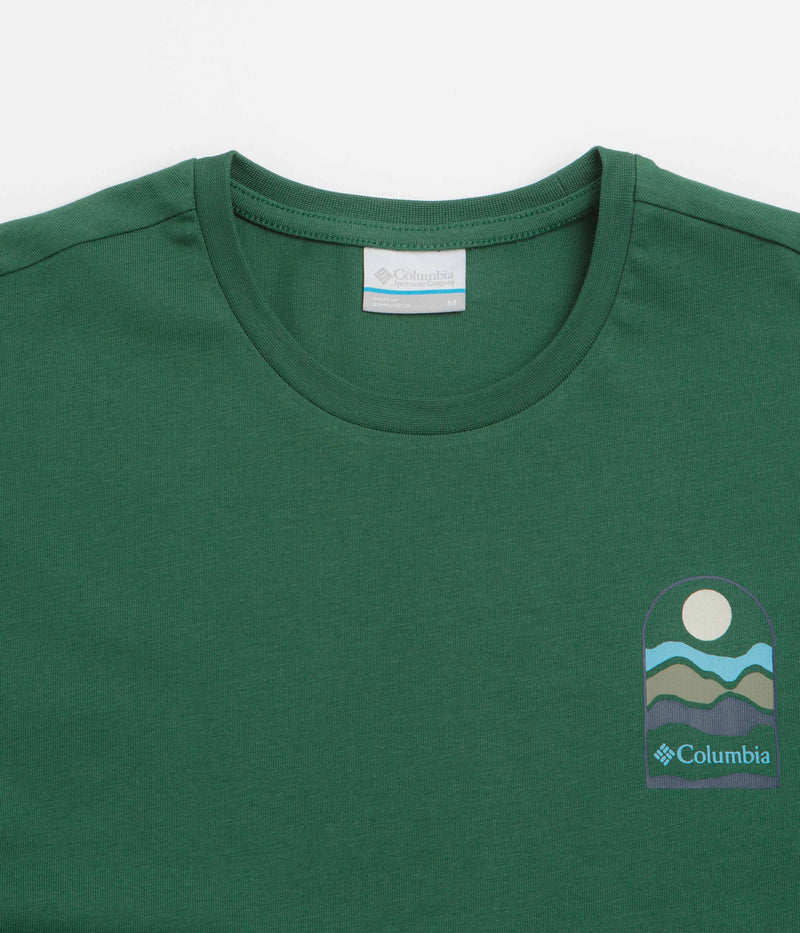 Columbia Explorers Canyon Back T-Shirt in Rain Forest and Get Hiked
