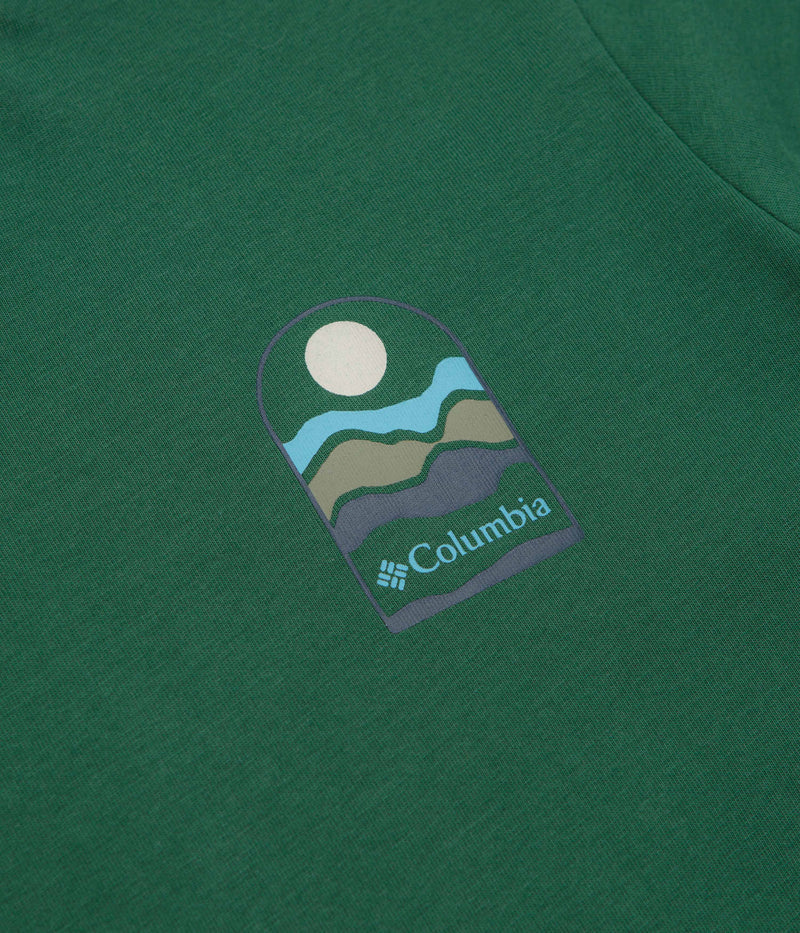 Columbia Explorers Canyon Back T-Shirt in Rain Forest and Get Hiked