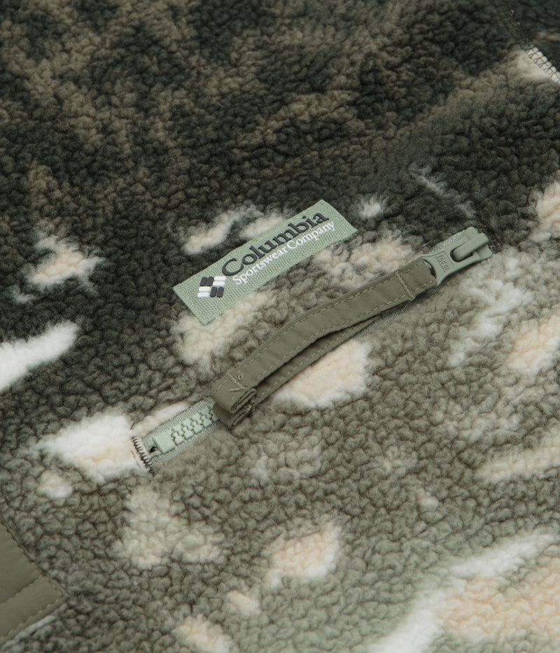 Columbia Helvetia II Printed Half Snap Fleece in Safari and Sisters