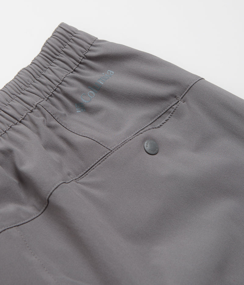 Columbia Hike II Joggers in City Grey