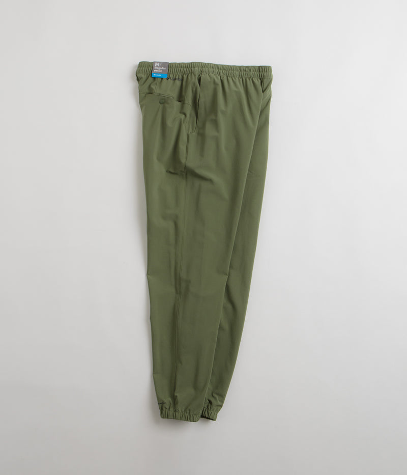 Columbia Hike Joggers in Canteen