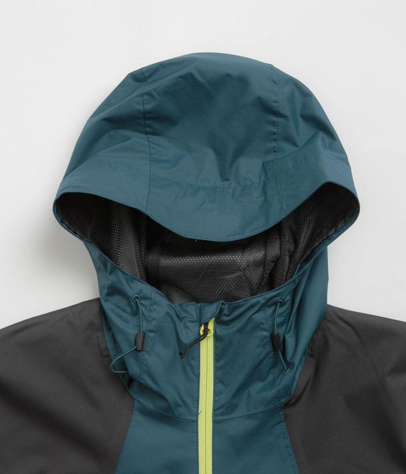 Columbia Inner Limits III Jacket in Everblue and Shark