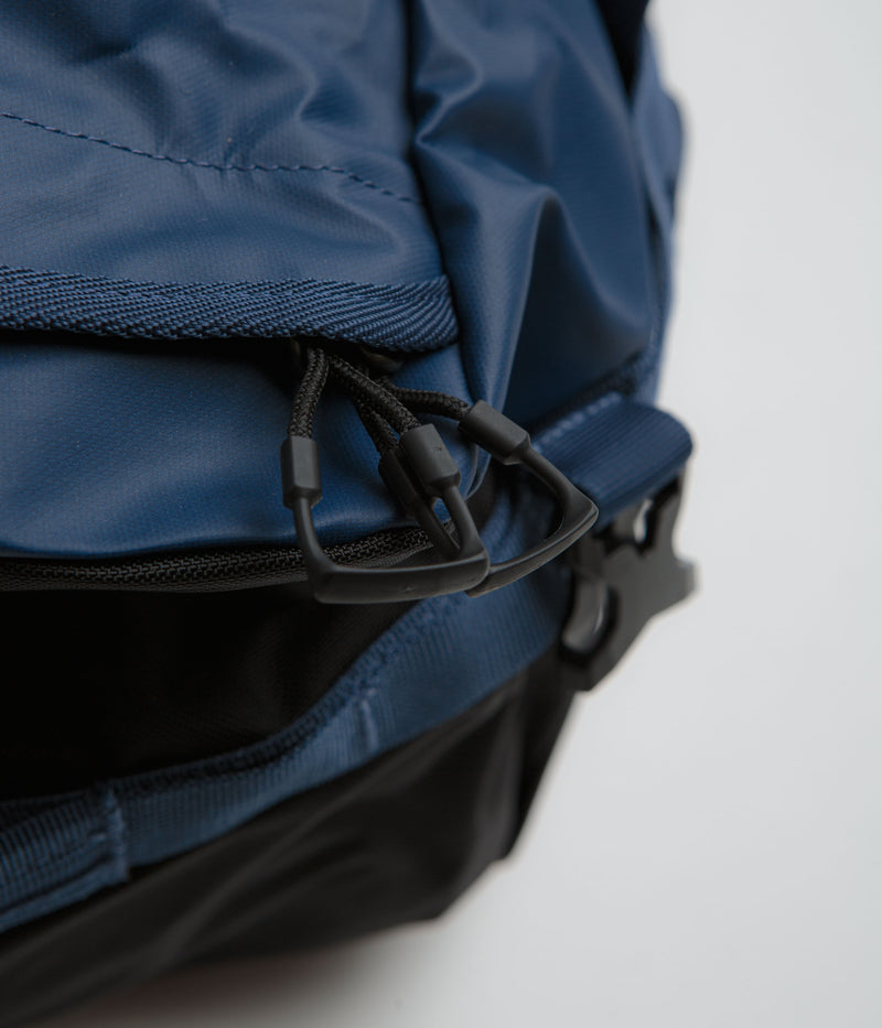 Columbia Landroamer 40L Duffel Bag in Dark Mountain and Black