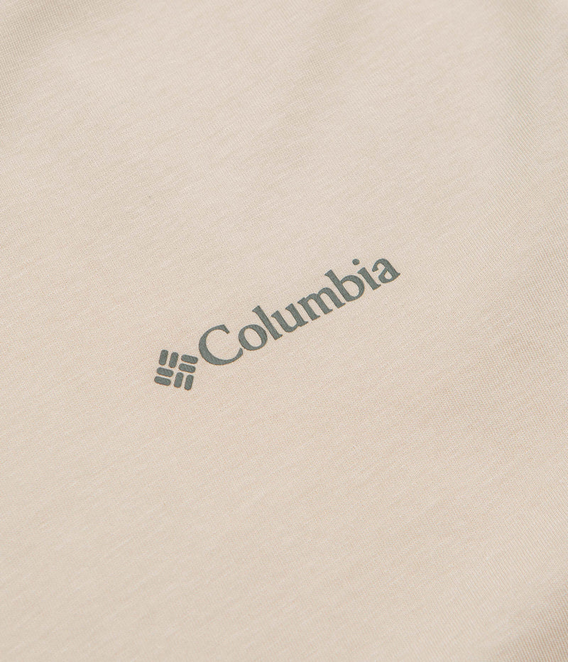 Columbia North Cascades T-Shirt in Dark Stone and Framed Treebark