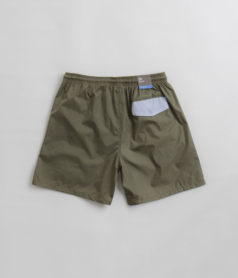 Columbia Riptide II Shorts in Stone Green and Whisper / Napa Green
