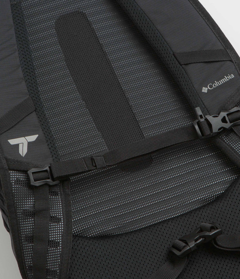 Columbia Triple Canyon 24L Backpack in Black