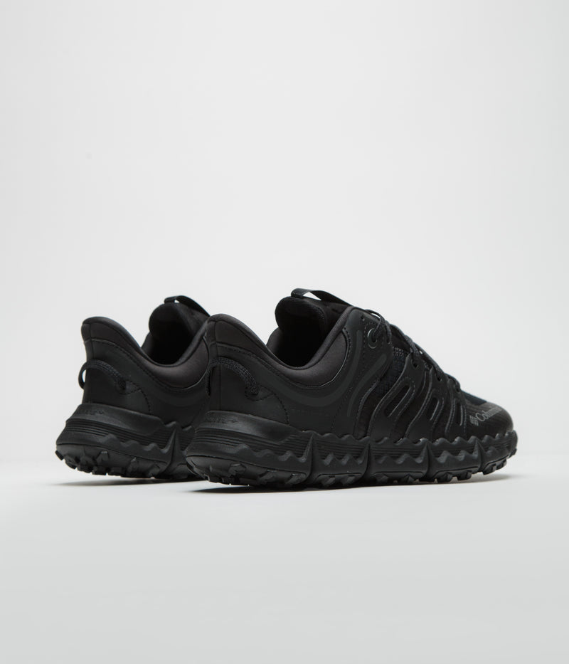 Columbia Voyager FLX PCT Shoes in Black and Shark