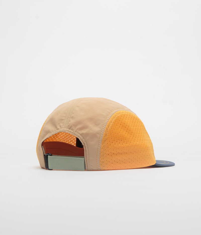 Columbia Wingmark Cap in Safari and Nocturnal / Canoe / Summer