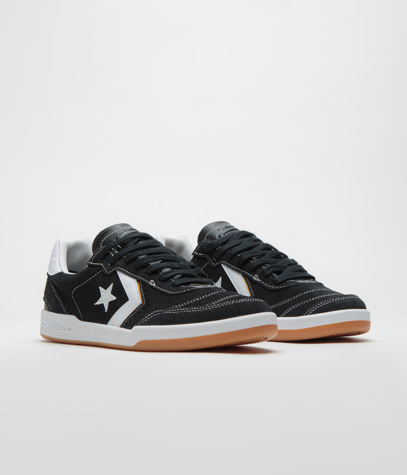 Converse Louie Lopez Pro 2 Shoes in Black and White / Black