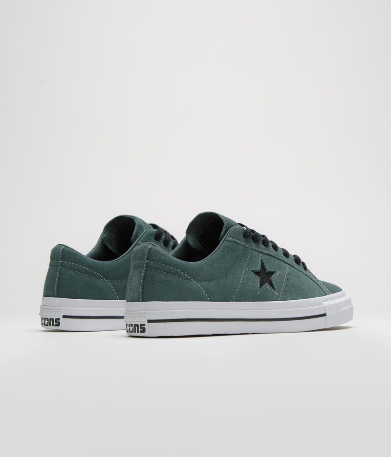 Converse Cons One Star Pro Shoes in True Nature and Black / White
