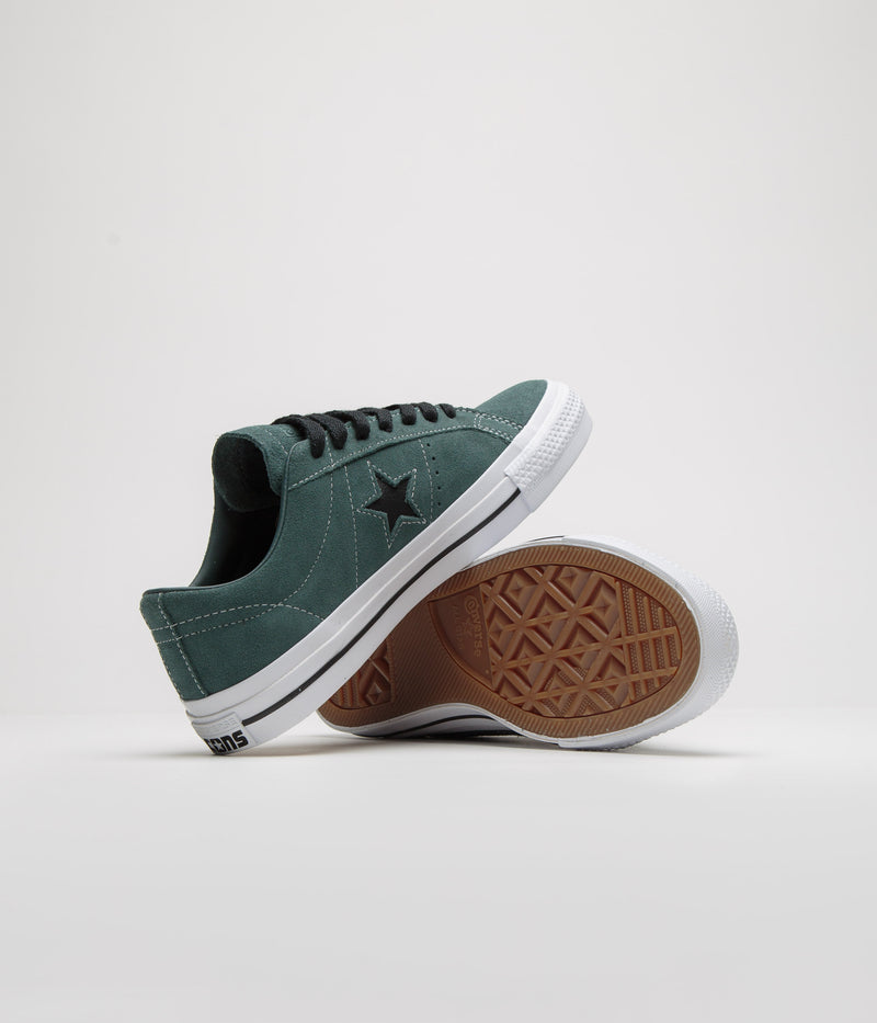 Converse Cons One Star Pro Shoes in True Nature and Black / White