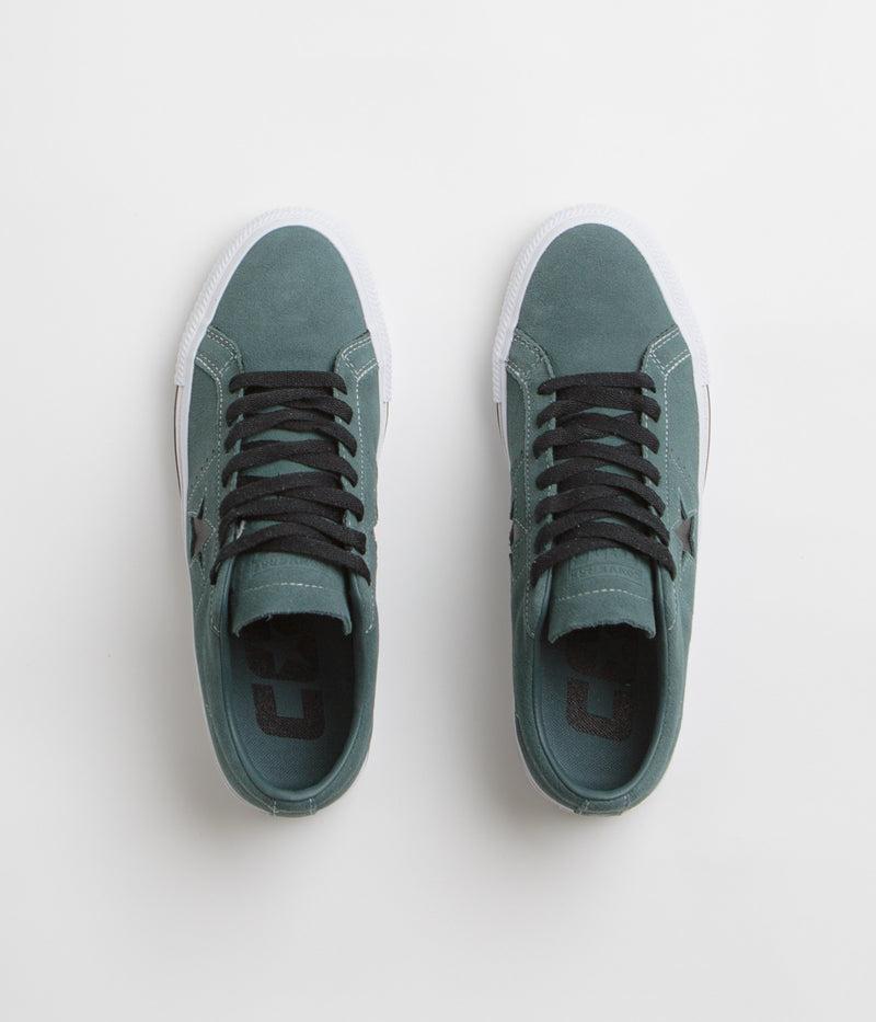 Converse Cons One Star Pro Shoes in True Nature and Black / White