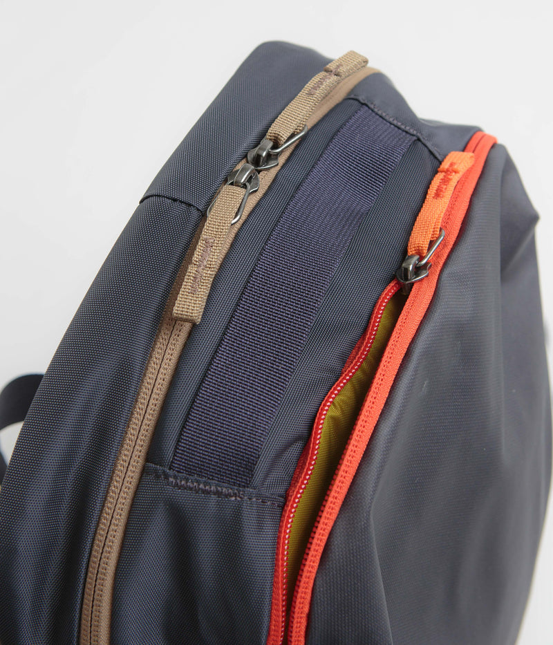 Cotopaxi Chasqui Cada Dia 13L Sling Bag in Graphite