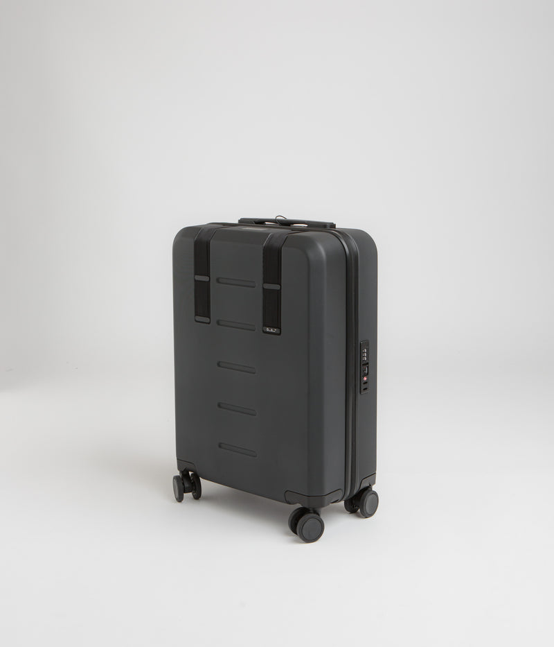 D_b_ Ramverk Carry-On in Black Out