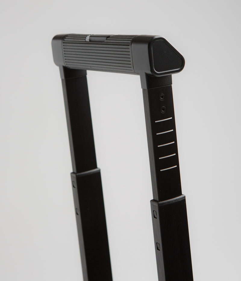 D_b_ Ramverk Carry-On in Black Out