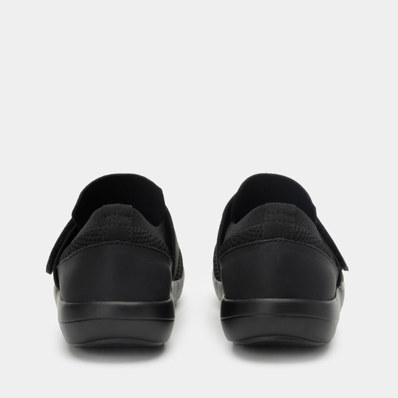 Dasher Black Out Shoe | Alegria Shoes