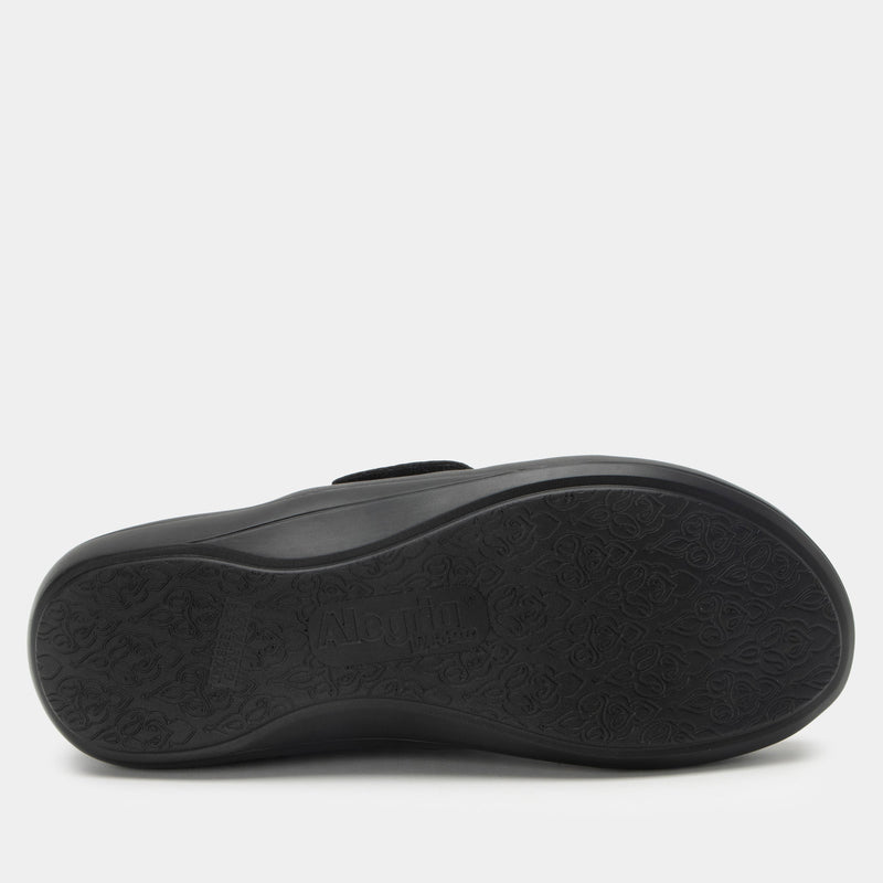 Dasher Black Out Shoe | Alegria Shoes
