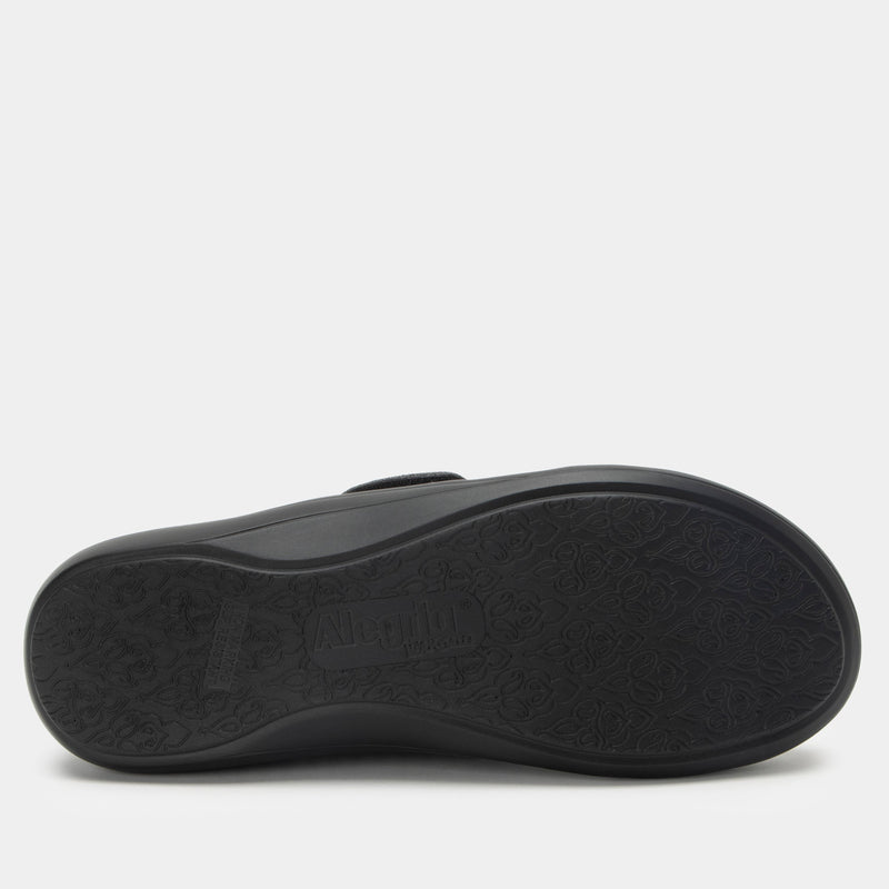 Dasher Charcoal Shoe | Alegria Shoes