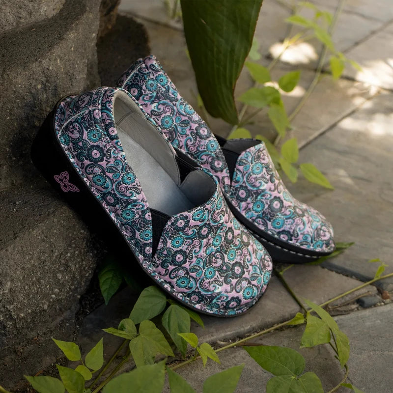 Debra Freely Shoe | Alegria Shoes