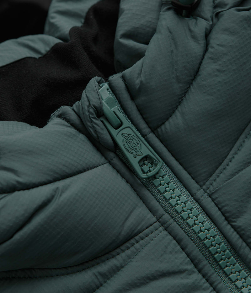 Dickies Waldenburg Hooded Jacket in Lincoln Green