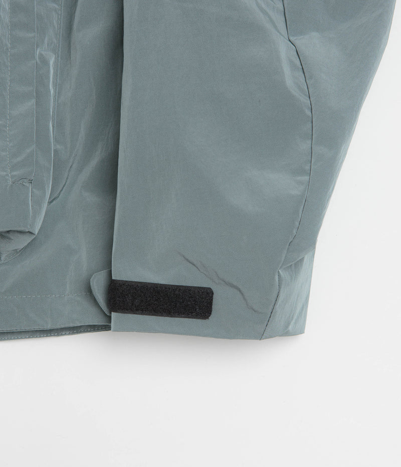 Dime Taffeta Windbreaker Full Zip Jacket in Frost