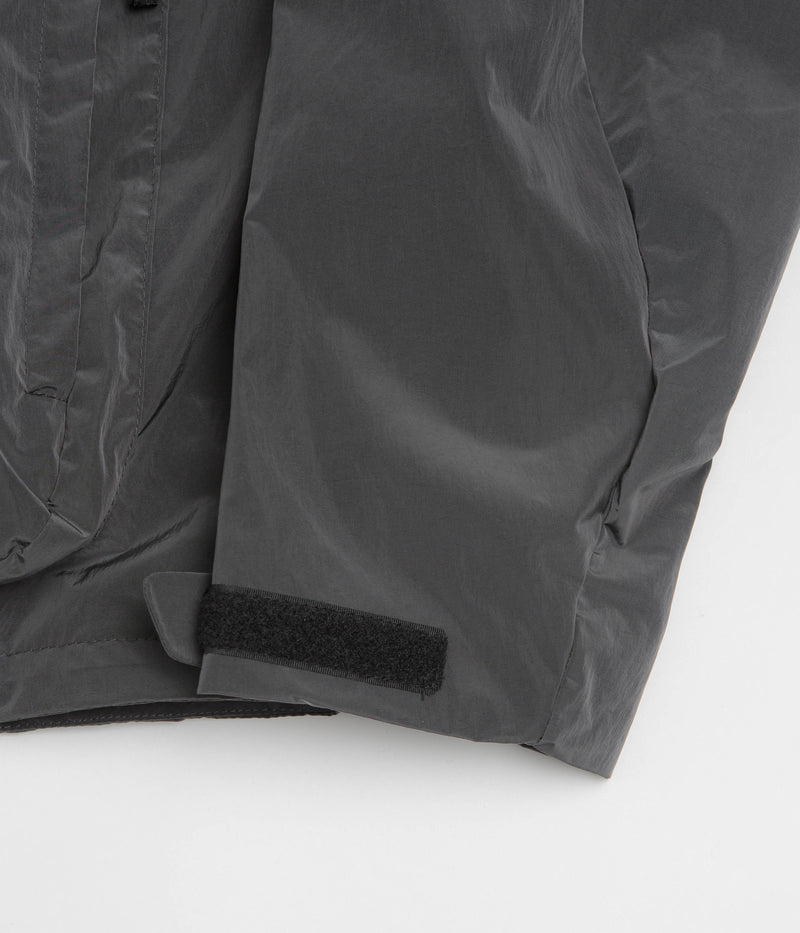 Dime Taffeta Windbreaker Full Zip Jacket in Storm