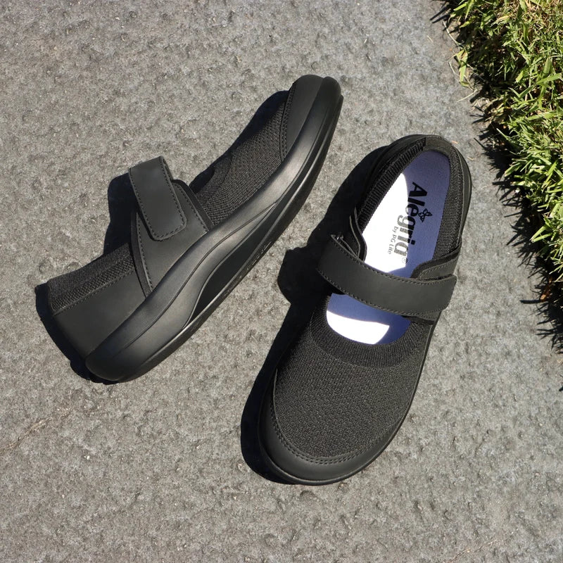 Dinamo All Black Shoe | Alegria Shoes