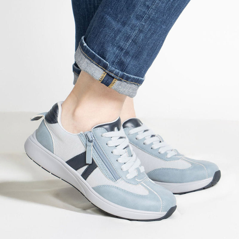 Eazeer Retro Blue Shoe | Alegria Shoes