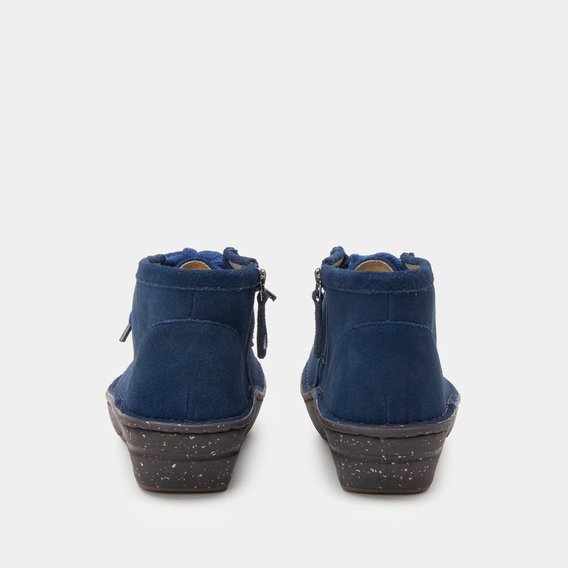 Fae Navy Boot