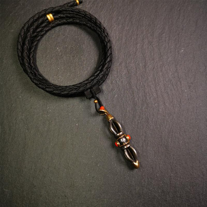 Five-pronged Vajra Necklace 1.77" - Tibetan Buddhist bead necklace, detailed view