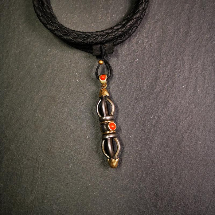 Five-pronged Vajra Necklace 1.77" - Tibetan Buddhist bead necklace, view 4