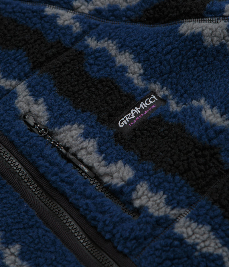 Gramicci Sherpa Jacket in Navy Ripple