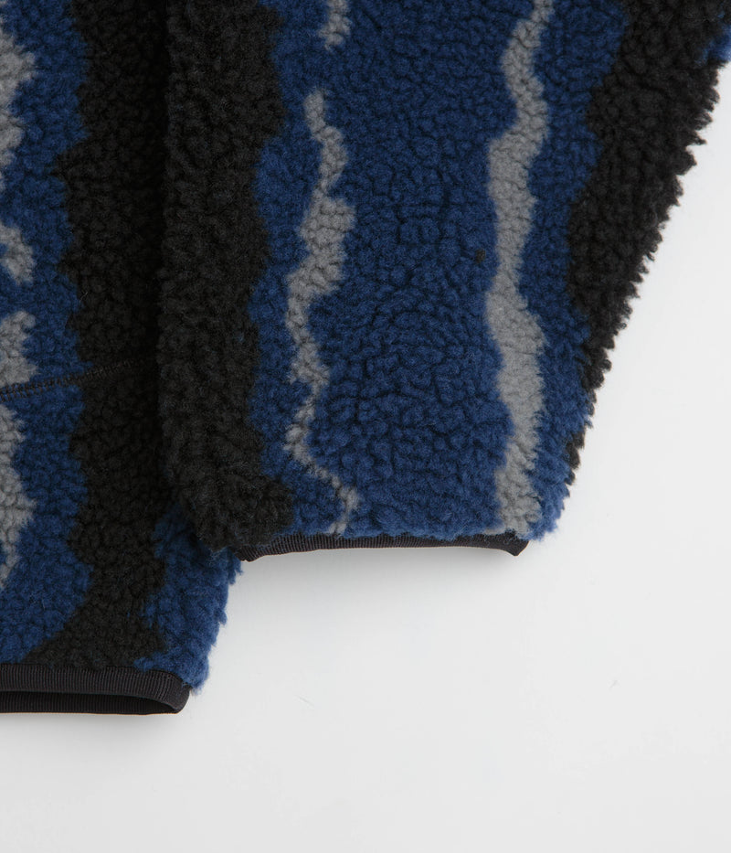Gramicci Sherpa Jacket in Navy Ripple
