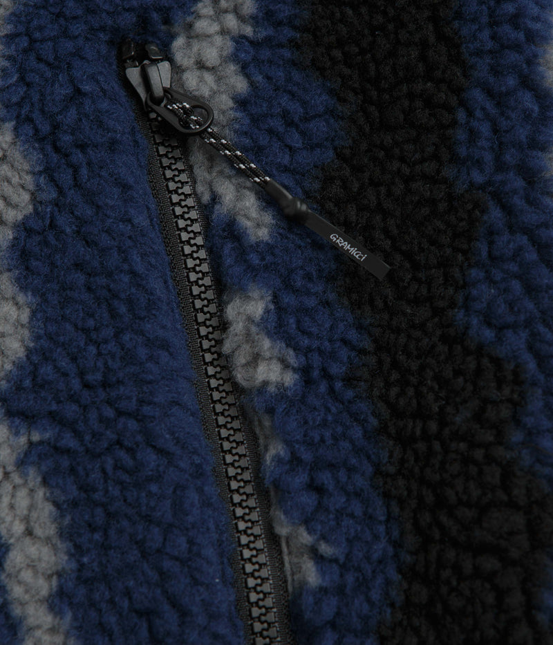 Gramicci Sherpa Vest in Navy Ripple