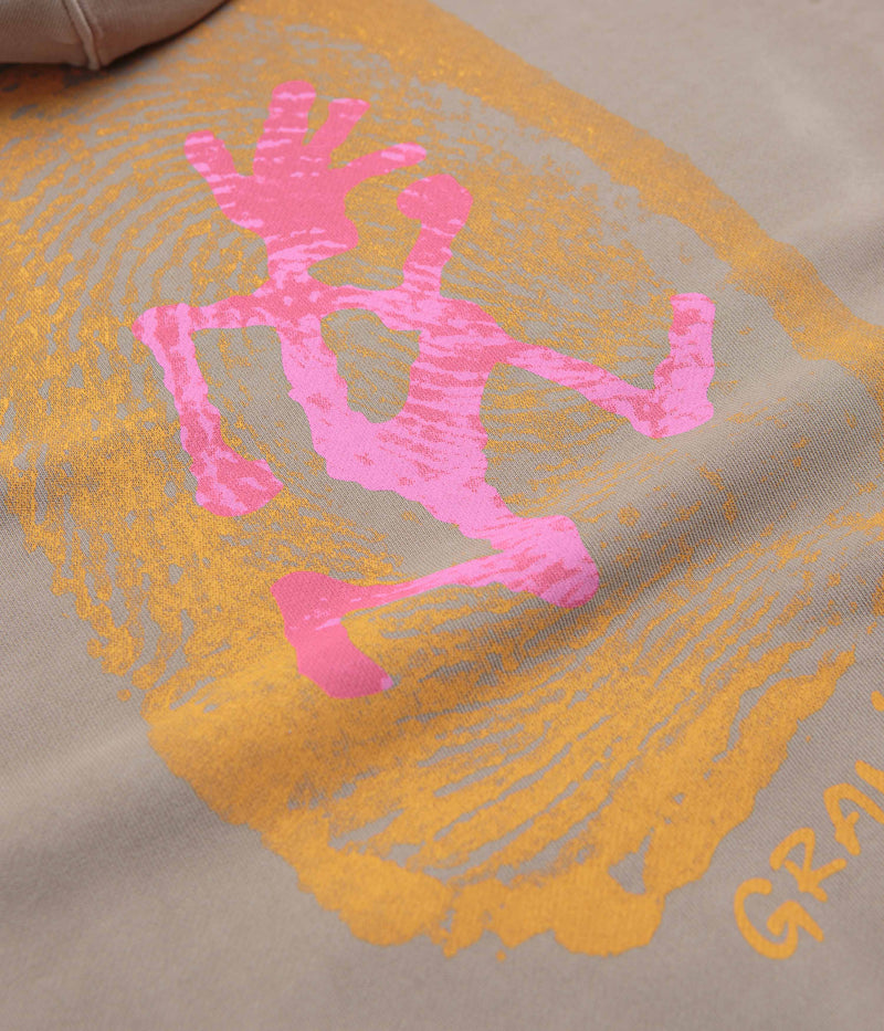 Gramicci Thumbprint Hoodie in Sand Pigment