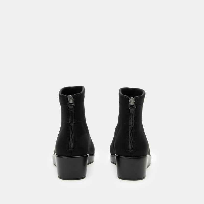 Harmoni Black Boot | Alegria Shoes