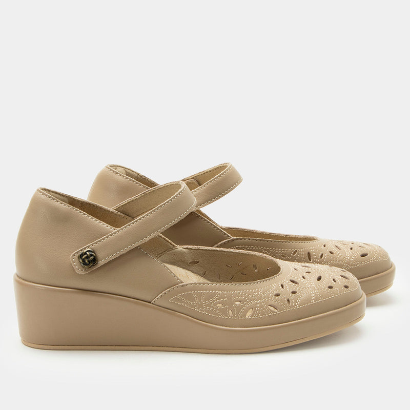 Hayes Beige Breeze Shoe | Alegria Shoes