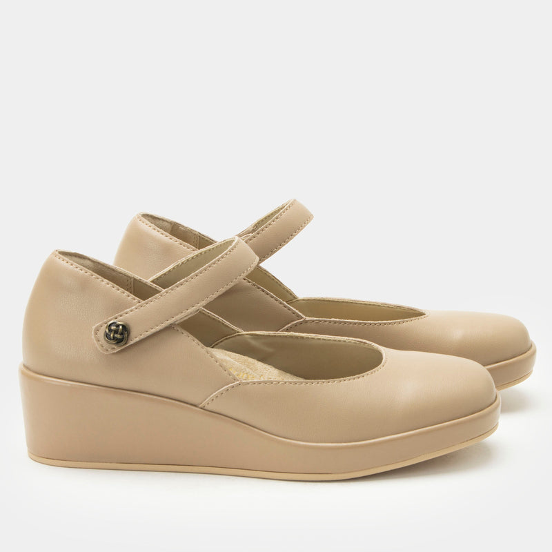 Hayes Beige Shoe | Alegria Shoes