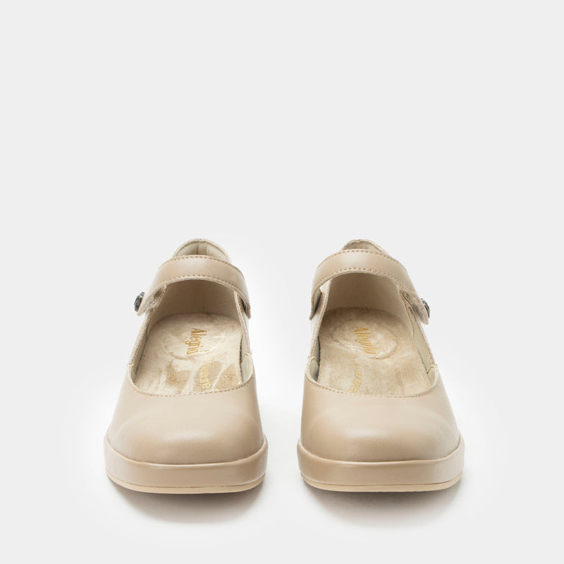 Hayes Beige Shoe | Alegria Shoes