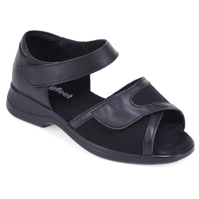 Hop stretch to fit sandals