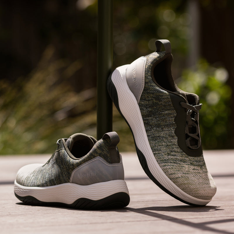 In8 Ombré Green Shoe | Alegria Shoes