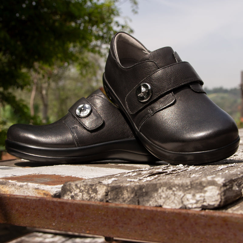 Joleen Upgrade Black Shoe | Alegria Shoes