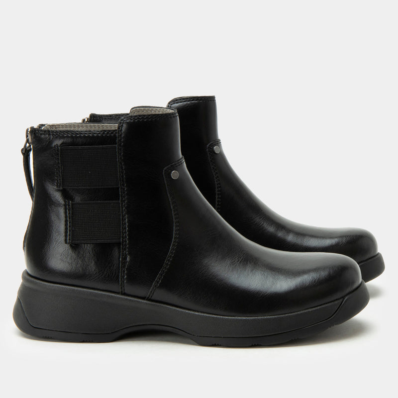 Jordyn Black Boot | Alegria Shoes