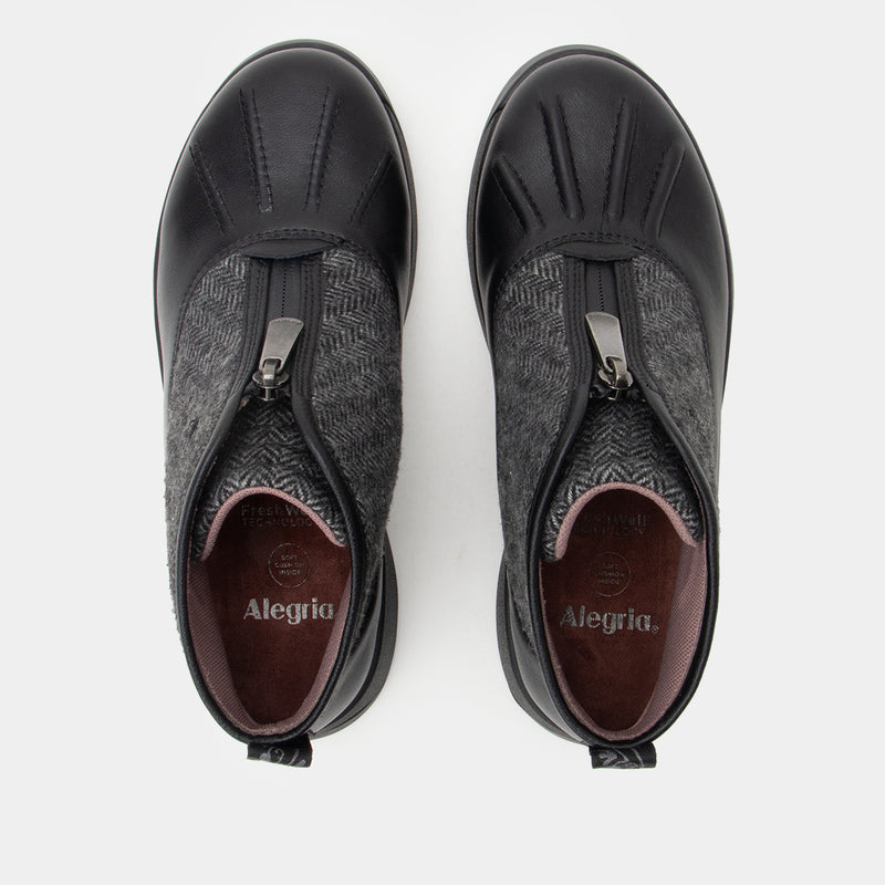 Junypur Black Boot