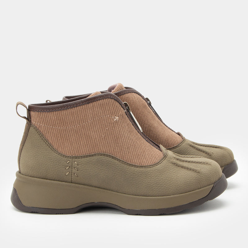 Junypur Nomad Boot