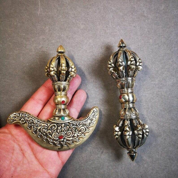 Kartika knife of the Dakinis - Tibetan Buddhist art, close-up detail