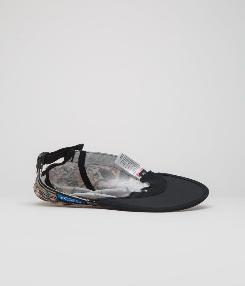Kavu Synthetic Strap Cap in Wonderland