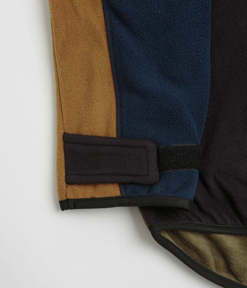 Kavu Winter Throwshirt Fleece in Navy Pine